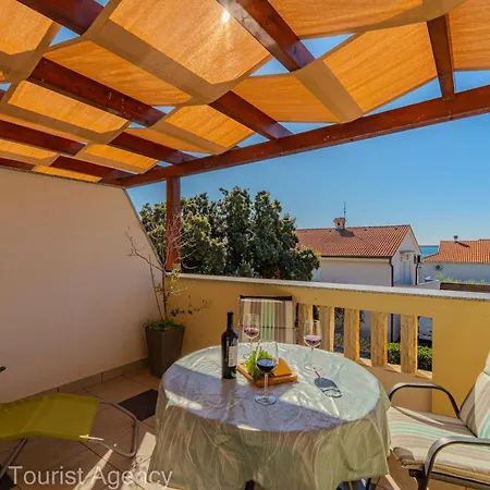 Appartamento Olive Lavender Mandre